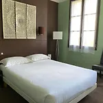 Hotel Colbert