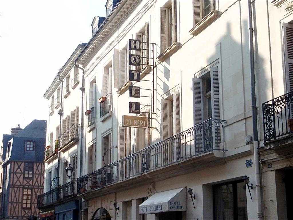 Hotel Colbert Tours